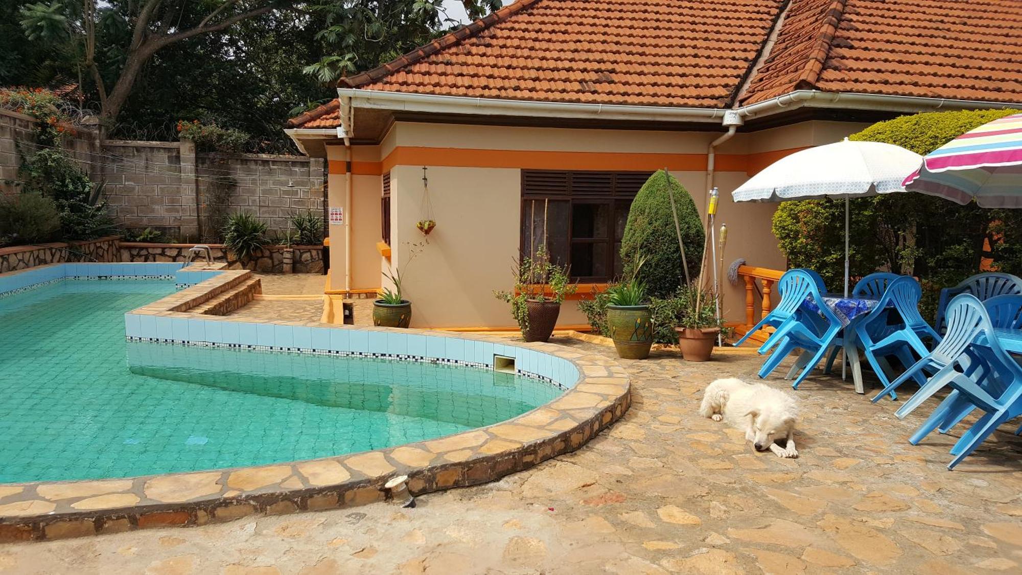 Keelan Ace Villas Kampala Extérieur photo